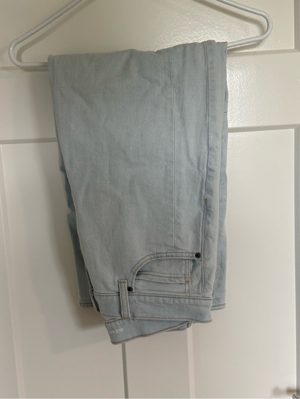Old Navy Light Wash Blue Women’s Jeans